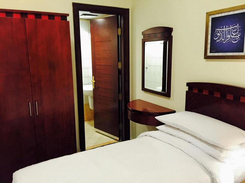 Al Eiman Al Qibla Hotel Medina Rom bilde